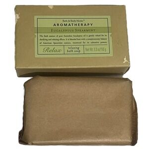 Bath Body Works Aromatherapy Eucalyptus Spearmint  Relaxing Bath Soap 5.3 oz New